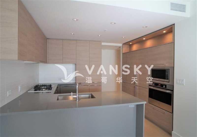 250630145008_KC Kitchen 1.jpg